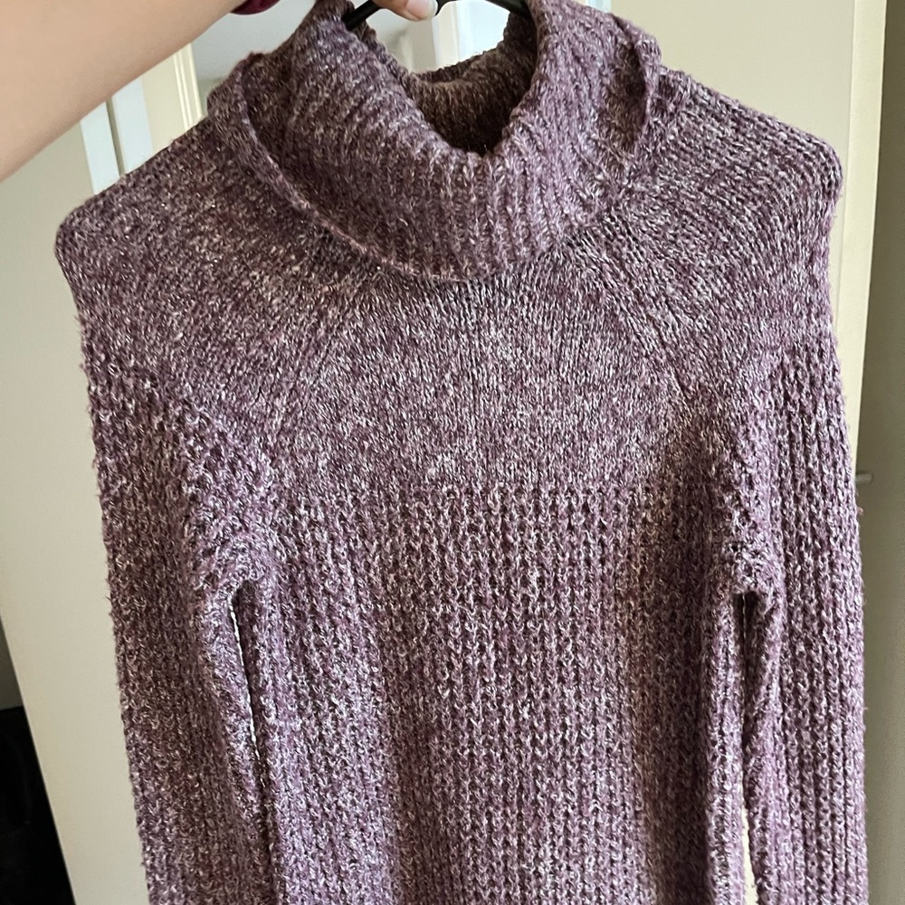 Abercrombie & Fitch Sweater